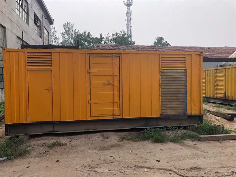 日土柴油发电机如何判断新机油是否已经完全充满机油滤清器？