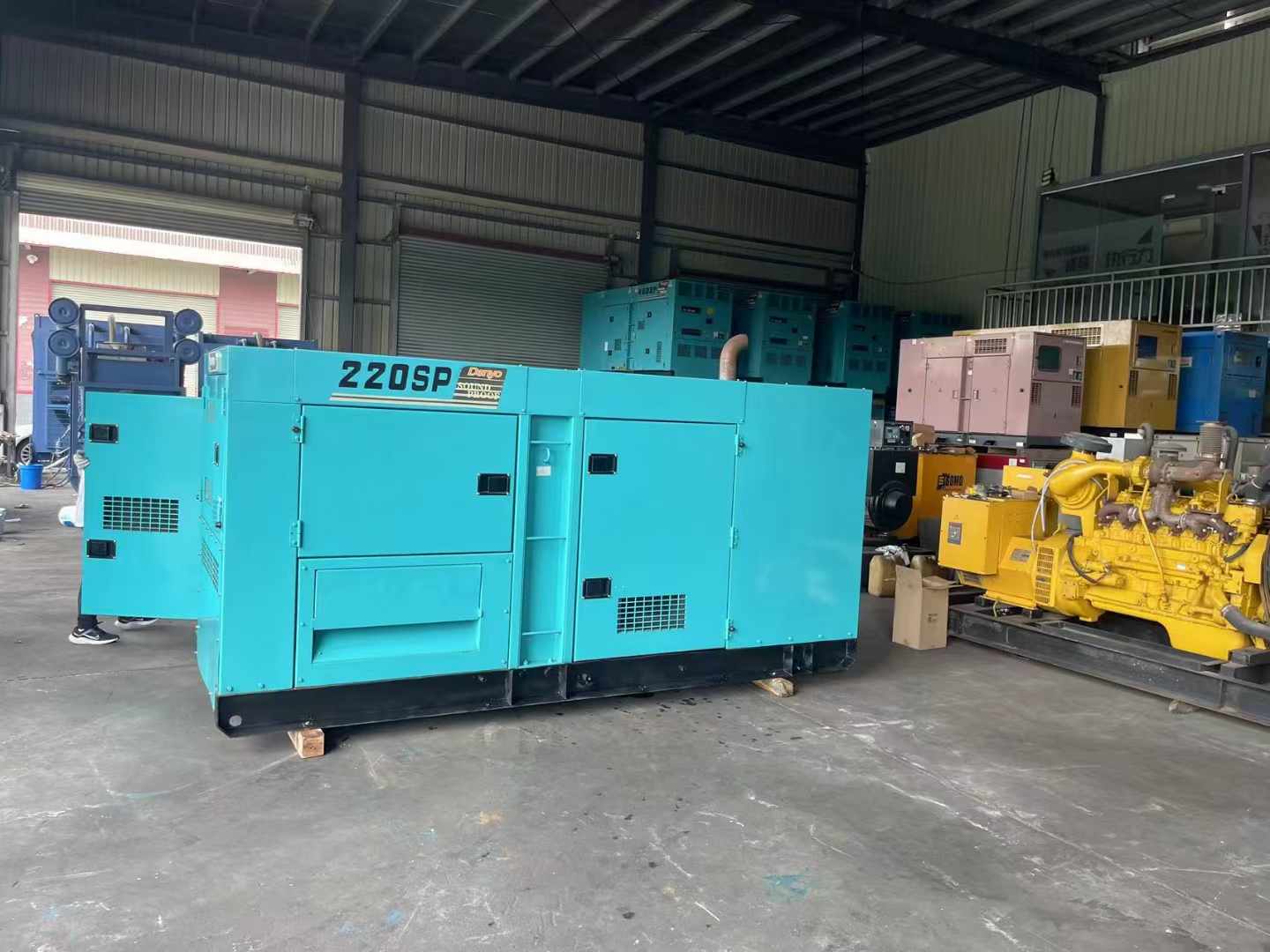 日土800kW 柴油发电机的输出电流波动范围是多少？