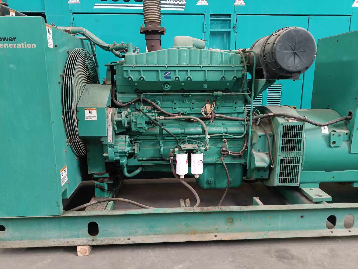 日土过载会对 600kW 柴油发电机组造成哪些损害？