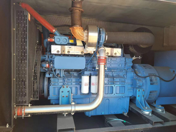 日土柴油发电机组一般有几种电压输出？