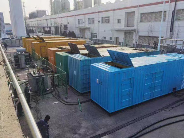 日土380V和690V电压的电缆线相同吗？