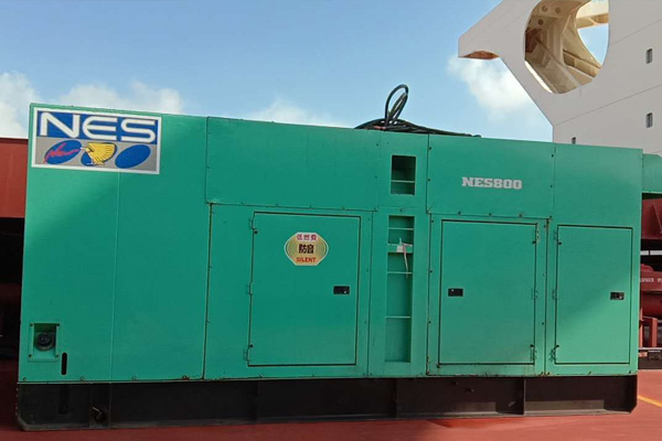 日土如何检测发电机组中性点接地是否良好？