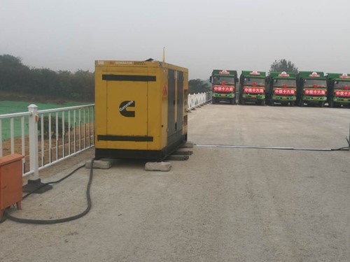 日土电力系统的稳定性和设备兼容性如何影响发电机组的频率规格？