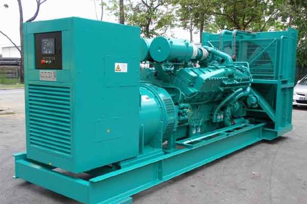 日土柴油发电机组电压不稳定怎样维修？