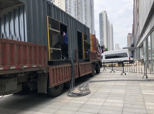 日土冷却液不足的情况下如何检查柴油发电机组？