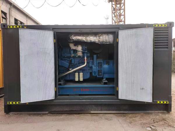 日土柴油发电机组的电瓶应该如何选择？